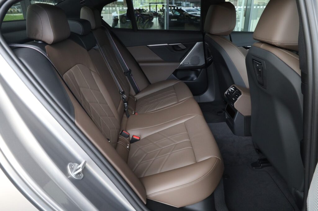 BMW 540d xDrive Sedan