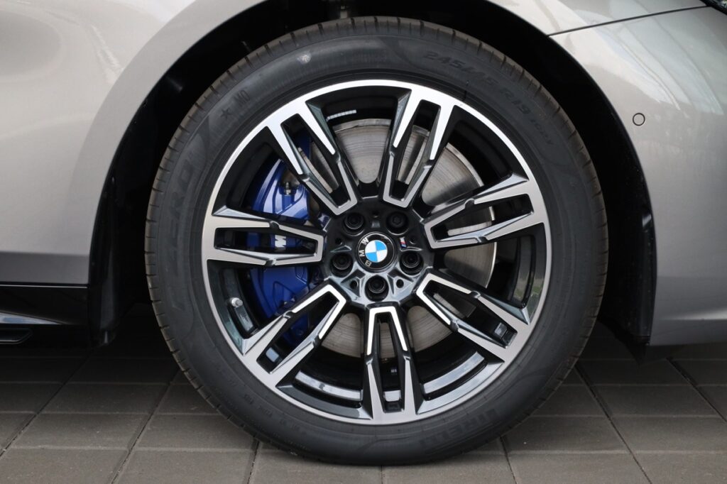 BMW 540d xDrive Sedan