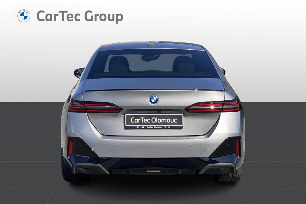 BMW 550e xDrive