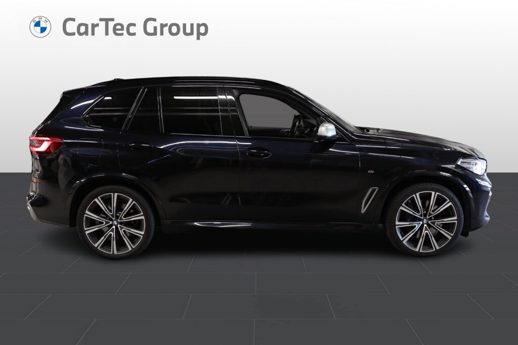 BMW X5 M50d