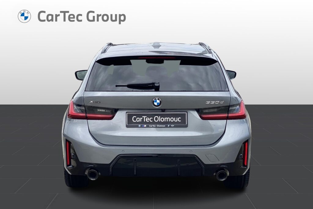 BMW 330d xDrive Touring