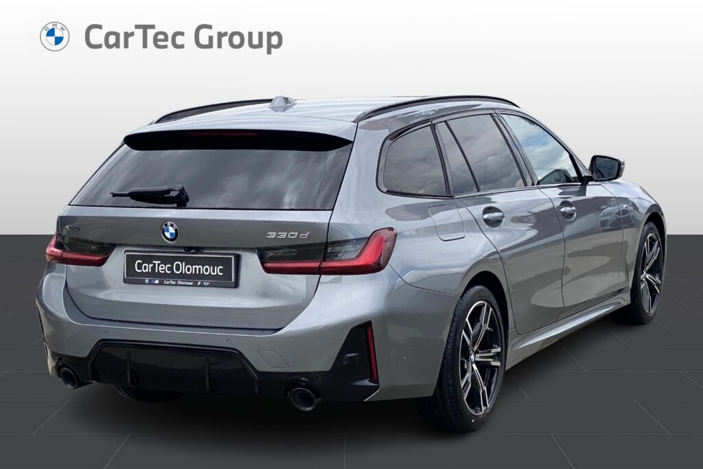 BMW 330d xDrive Touring