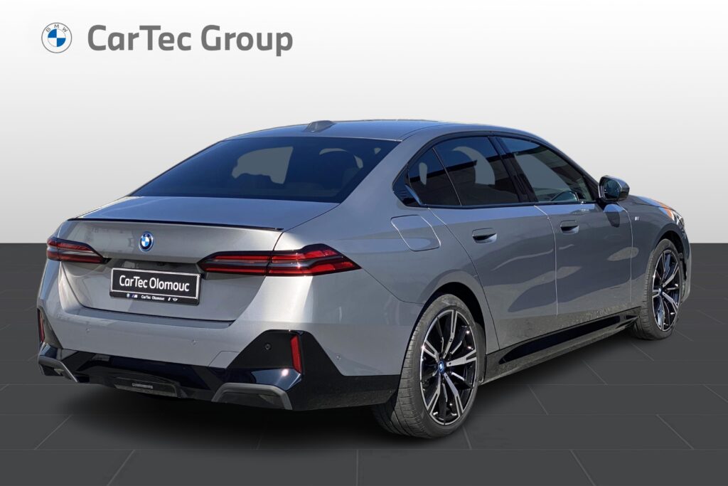 BMW 550e xDrive