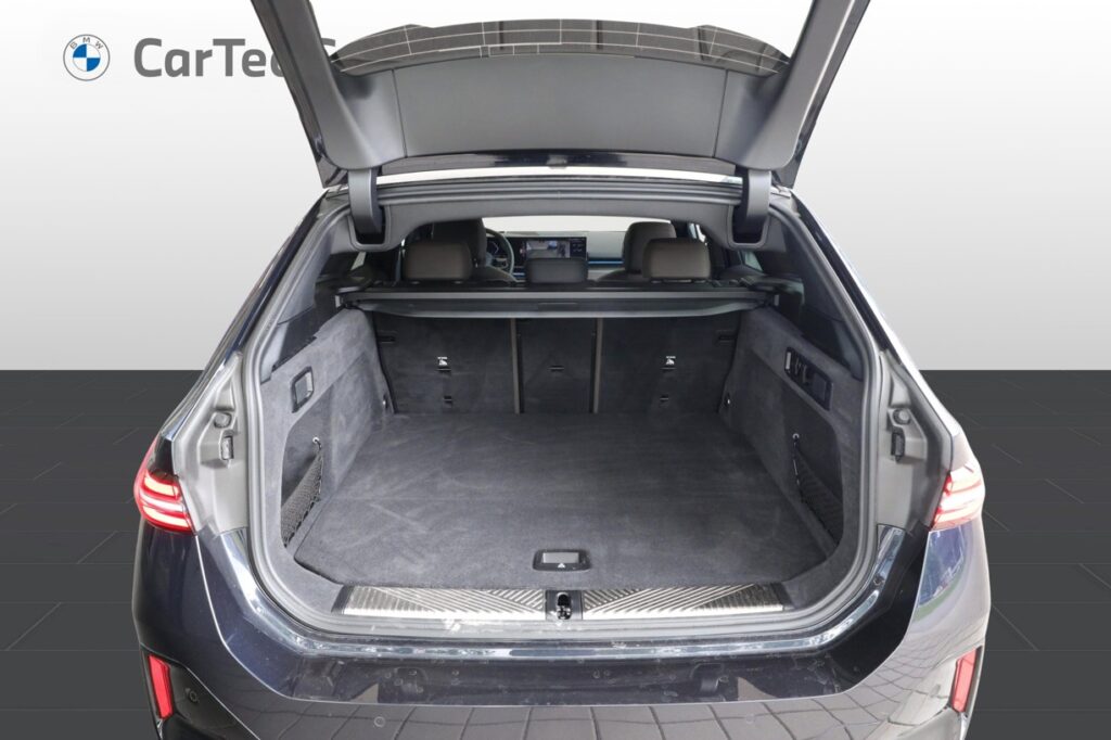 BMW 520d xDrive Touring