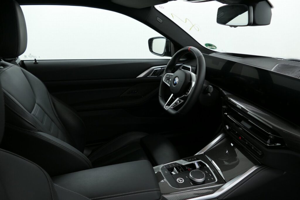 BMW M440i xDrive Coupe