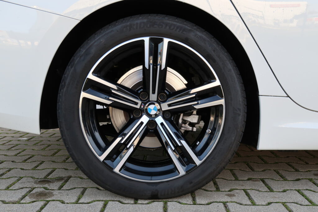BMW 320d xDrive Touring