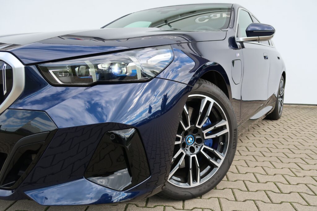 BMW 550e xDrive