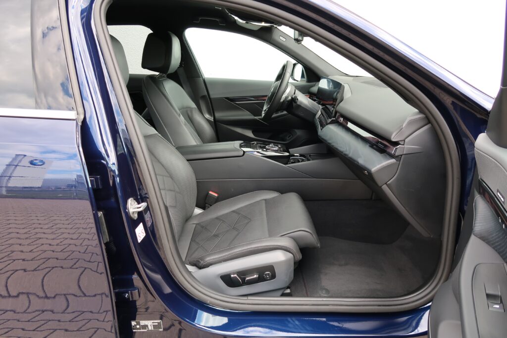 BMW 550e xDrive
