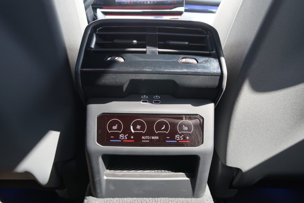 BMW 550e xDrive