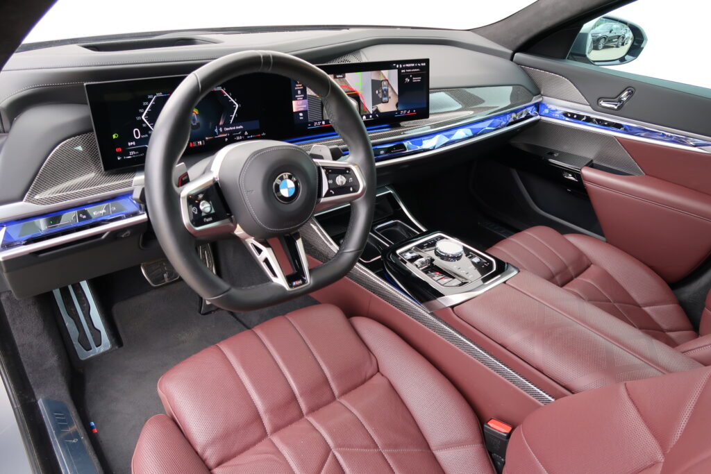 BMW 740d xDrive Sedan