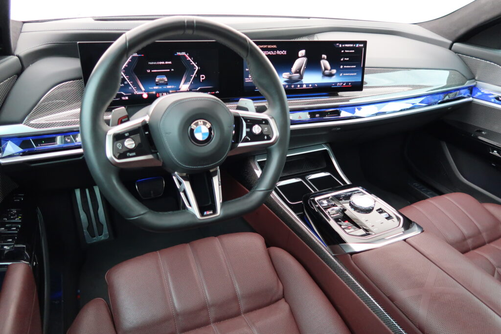 BMW 740d xDrive Sedan