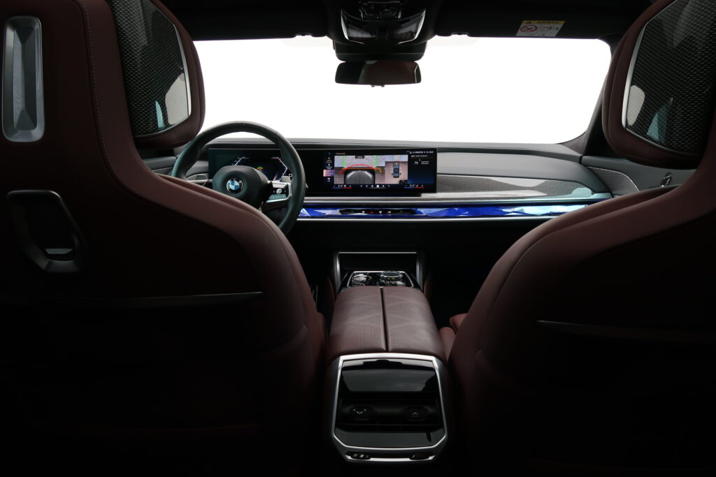 BMW 740d xDrive Sedan