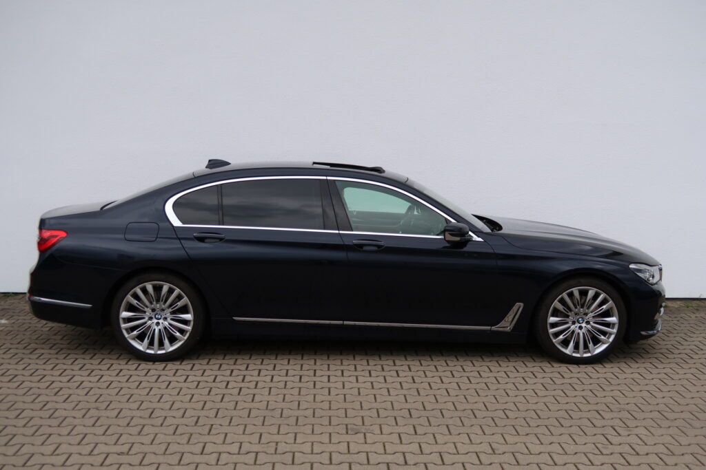 BMW 750Li xDrive