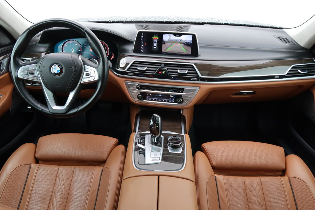 BMW 750Li xDrive