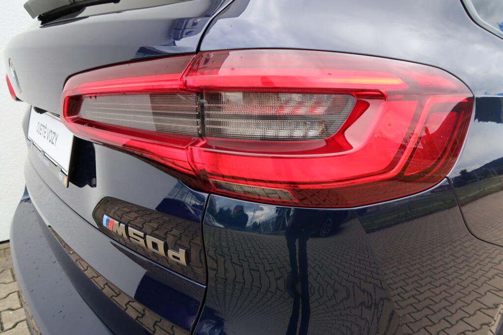 BMW X5 M50d