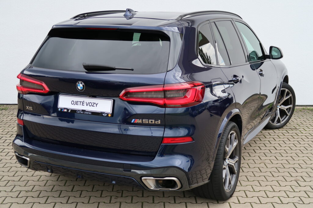 BMW X5 M50d