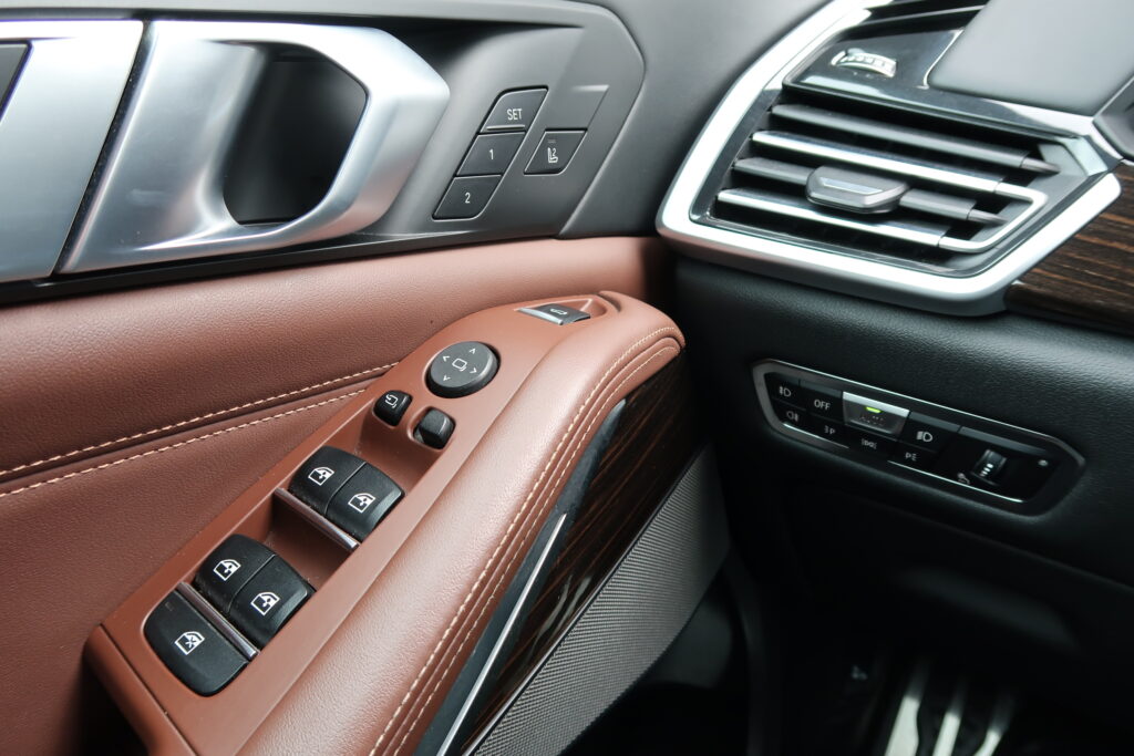 BMW X5 M50d