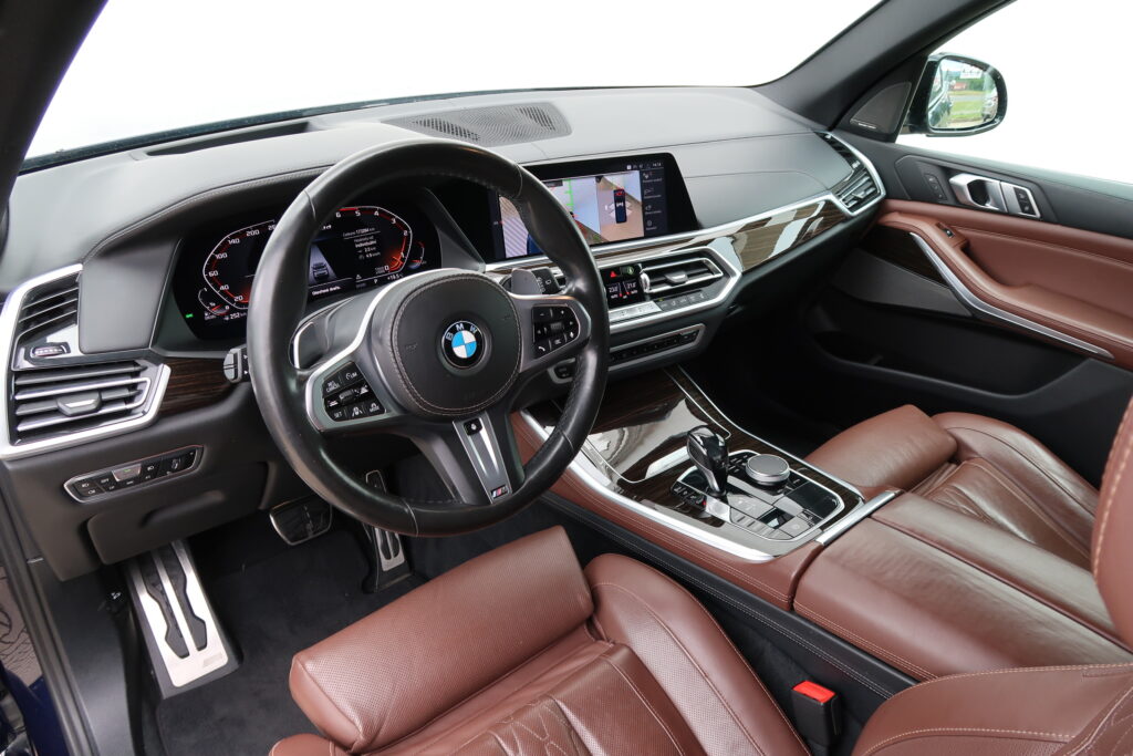 BMW X5 M50d