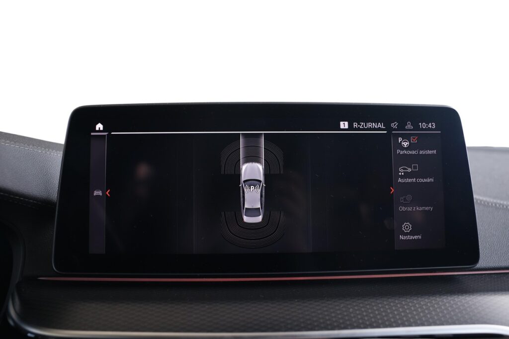 BMW M550i xDrive