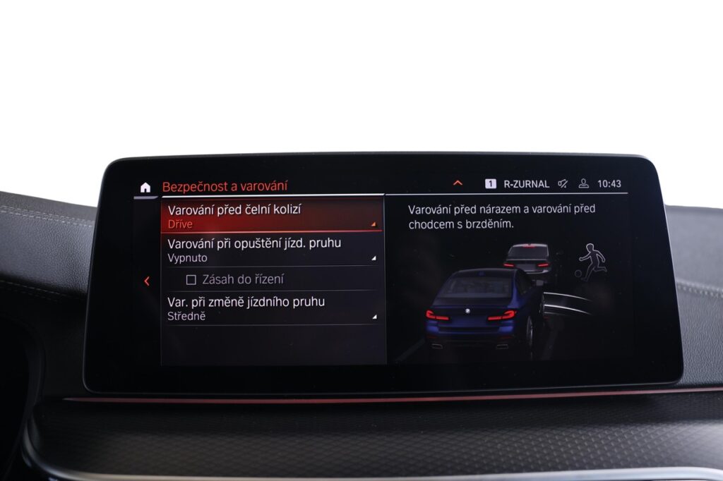 BMW M550i xDrive
