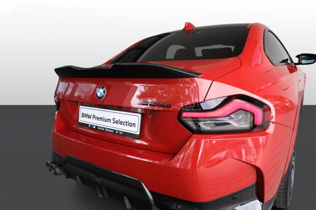 BMW M240i xDrive Coupé