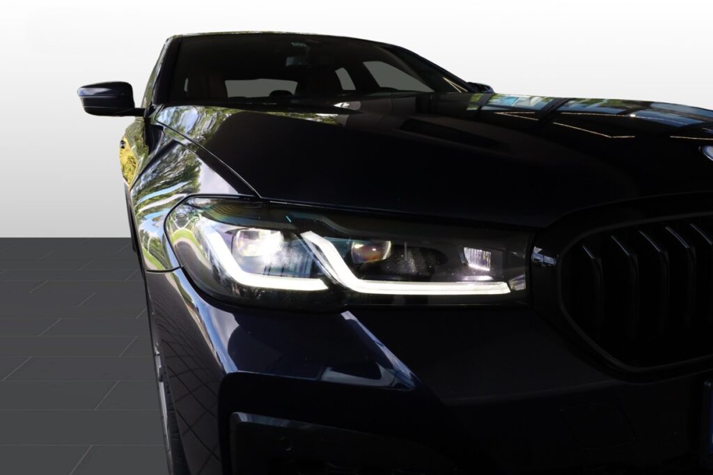 BMW M550i xDrive
