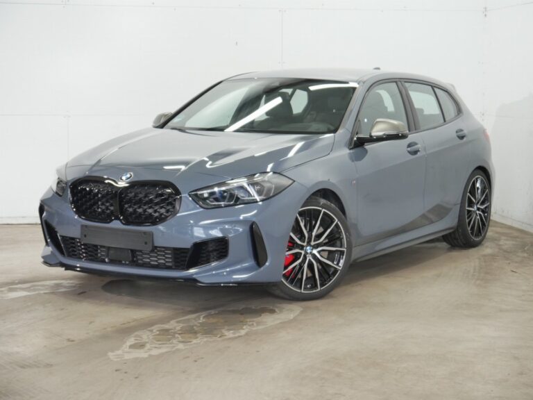 BMW M135i xDrive