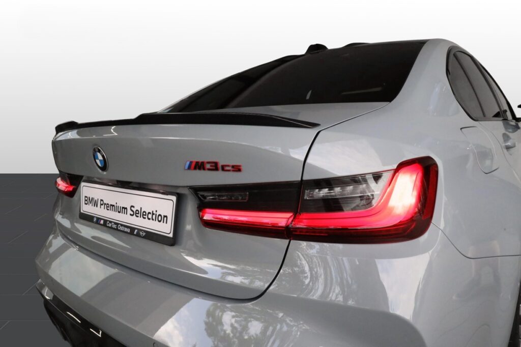 BMW M3 CS