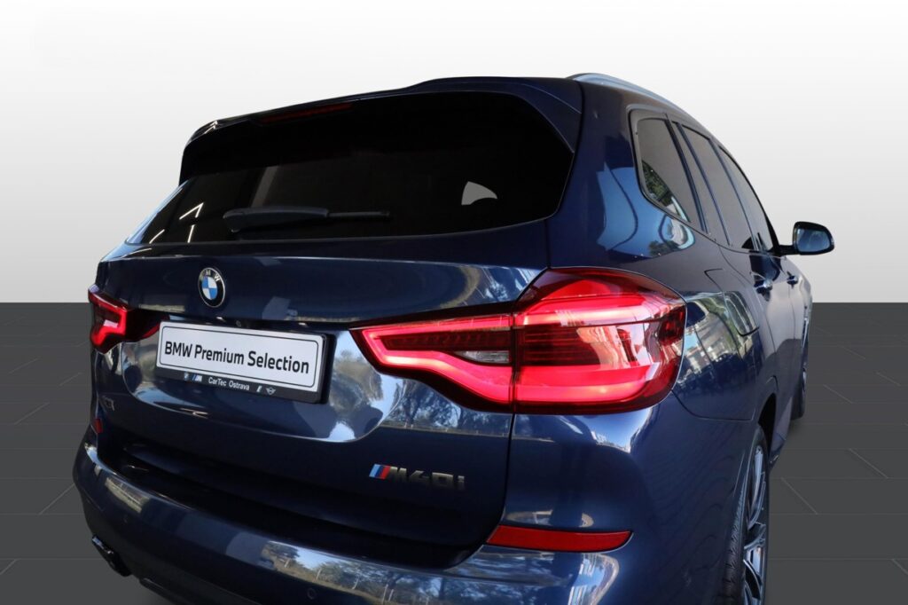 BMW X3 M40i