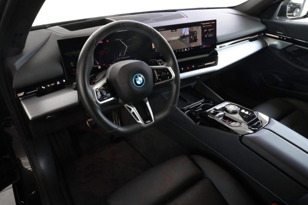 BMW 530e xDrive Touring