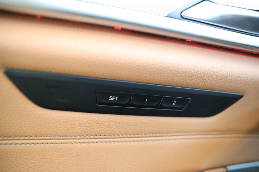 BMW M550i xDrive