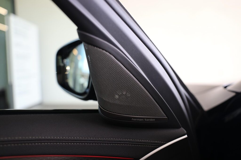 BMW M550i xDrive