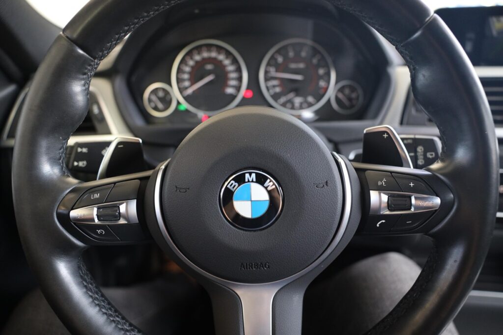 BMW 340i xDrive Touring