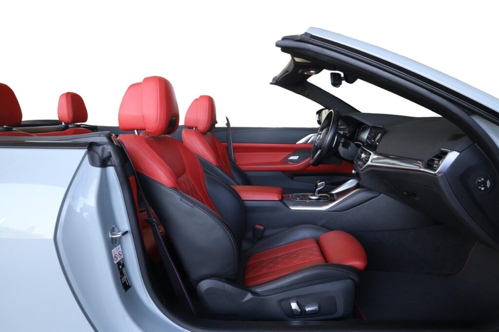 BMW M440i xDrive Convertible