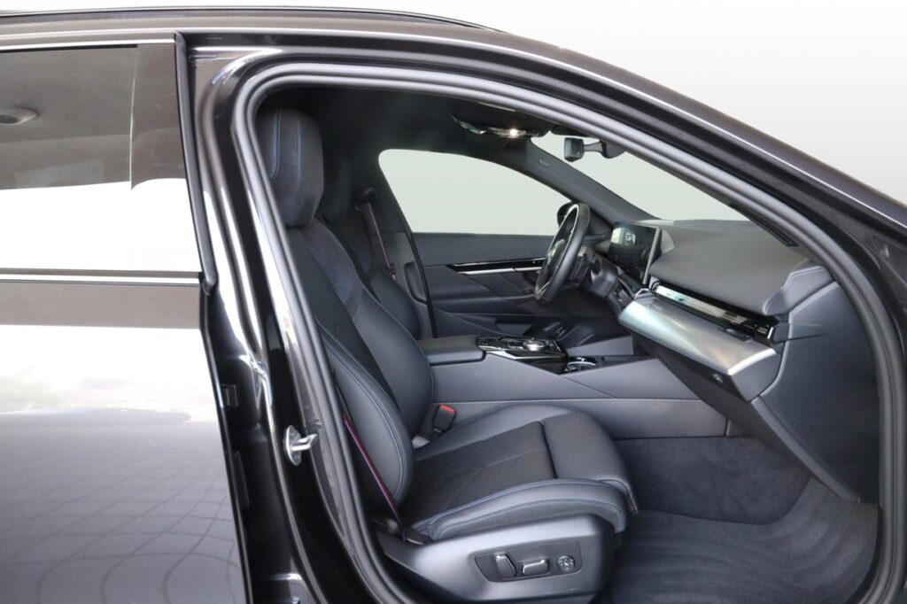 BMW 530e xDrive Touring