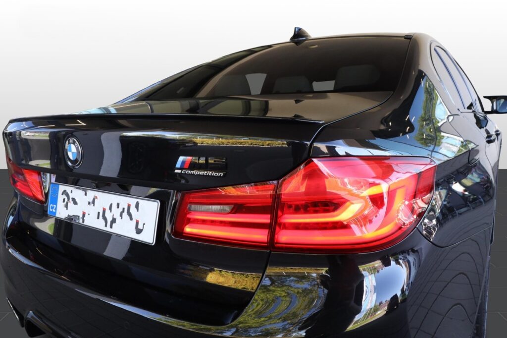 BMW M5
