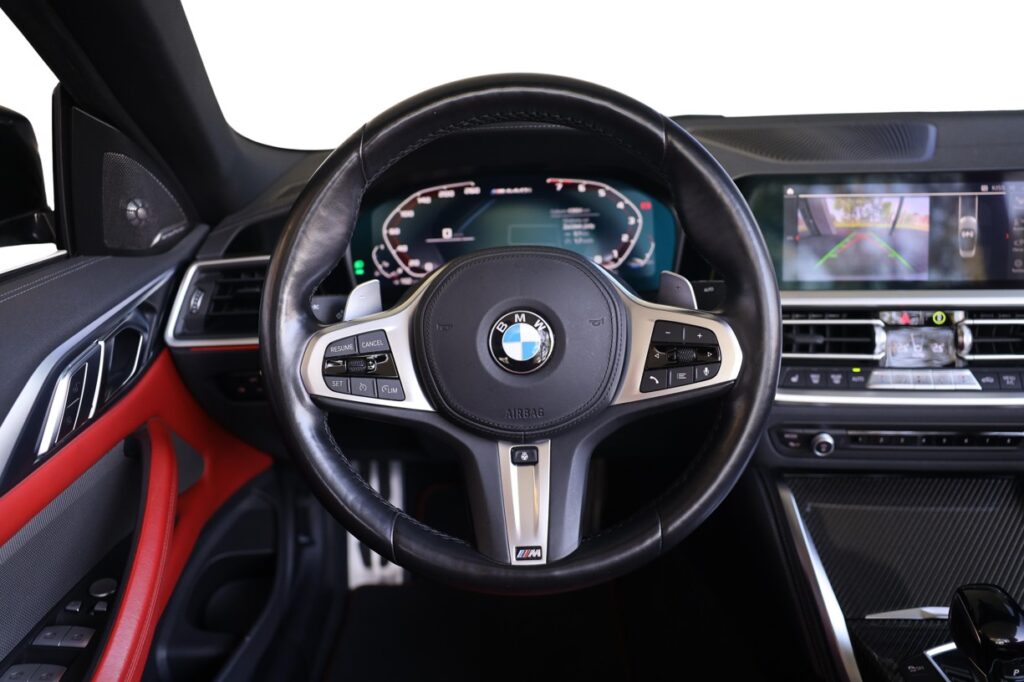 BMW M440i xDrive Convertible