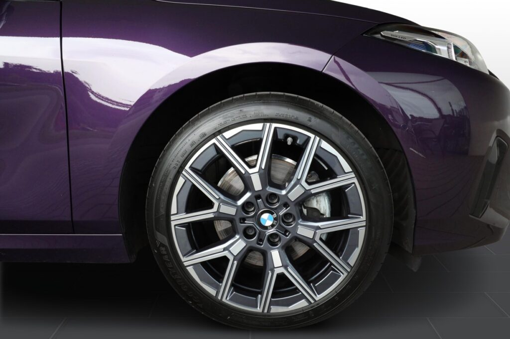 BMW 120