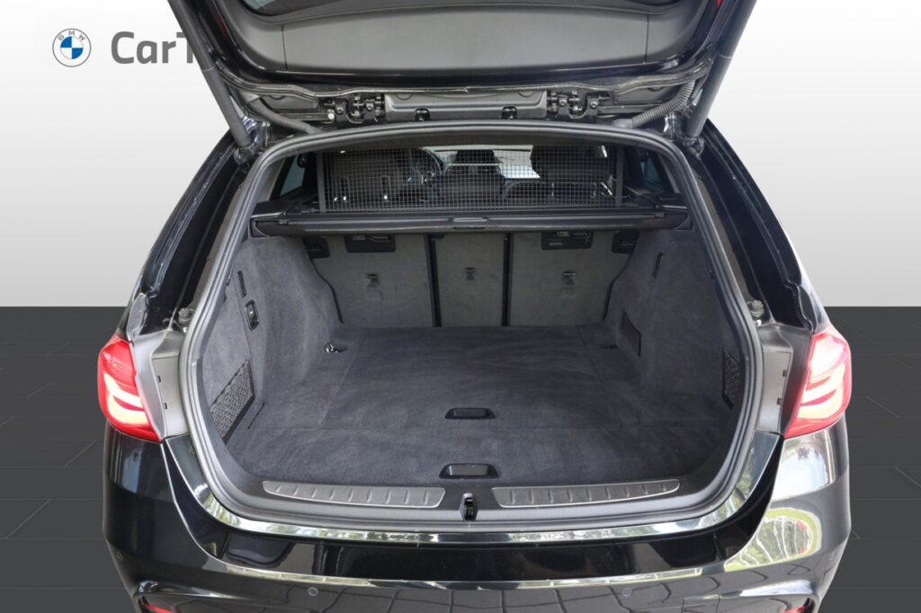 BMW 340i xDrive Touring