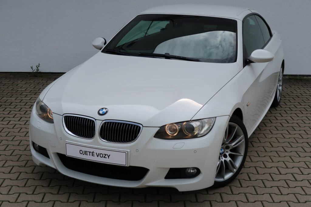 BMW 325i