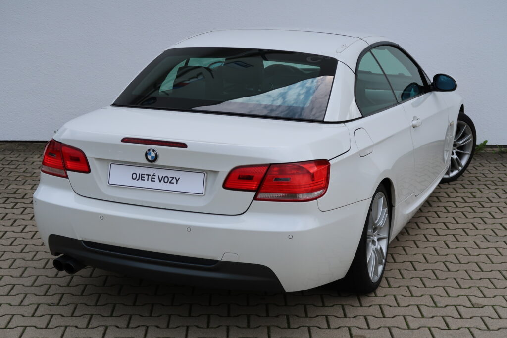 BMW 325i