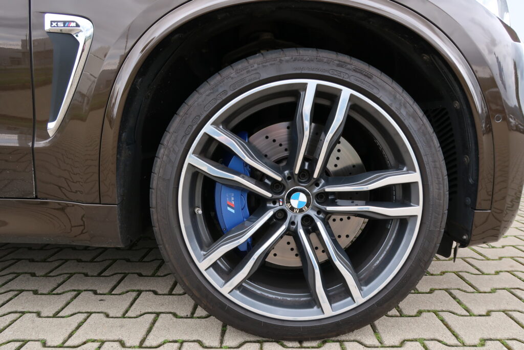 BMW X5 M