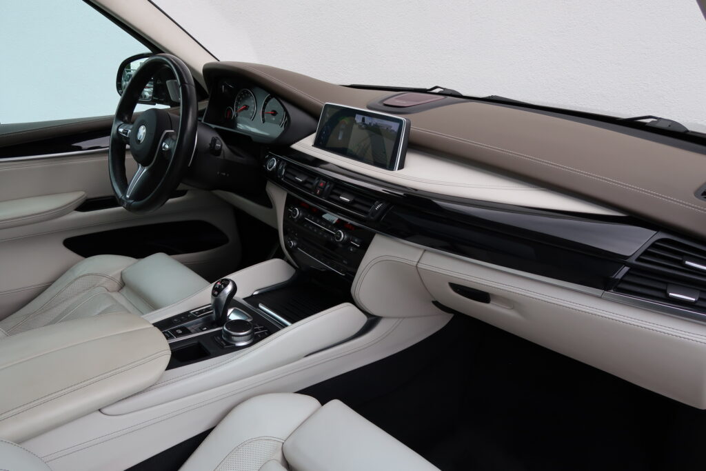 BMW X5 M