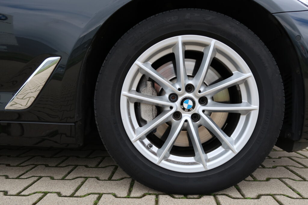BMW 530d xDrive Limousine