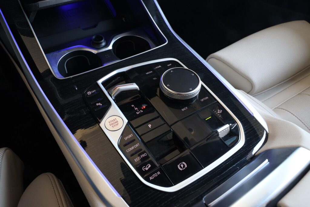 BMW X7 M60i xDrive