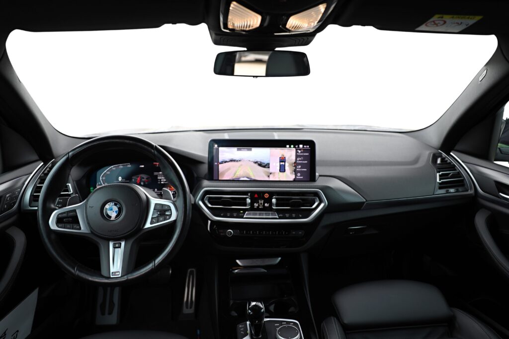 BMW X3 xDrive20i RHD