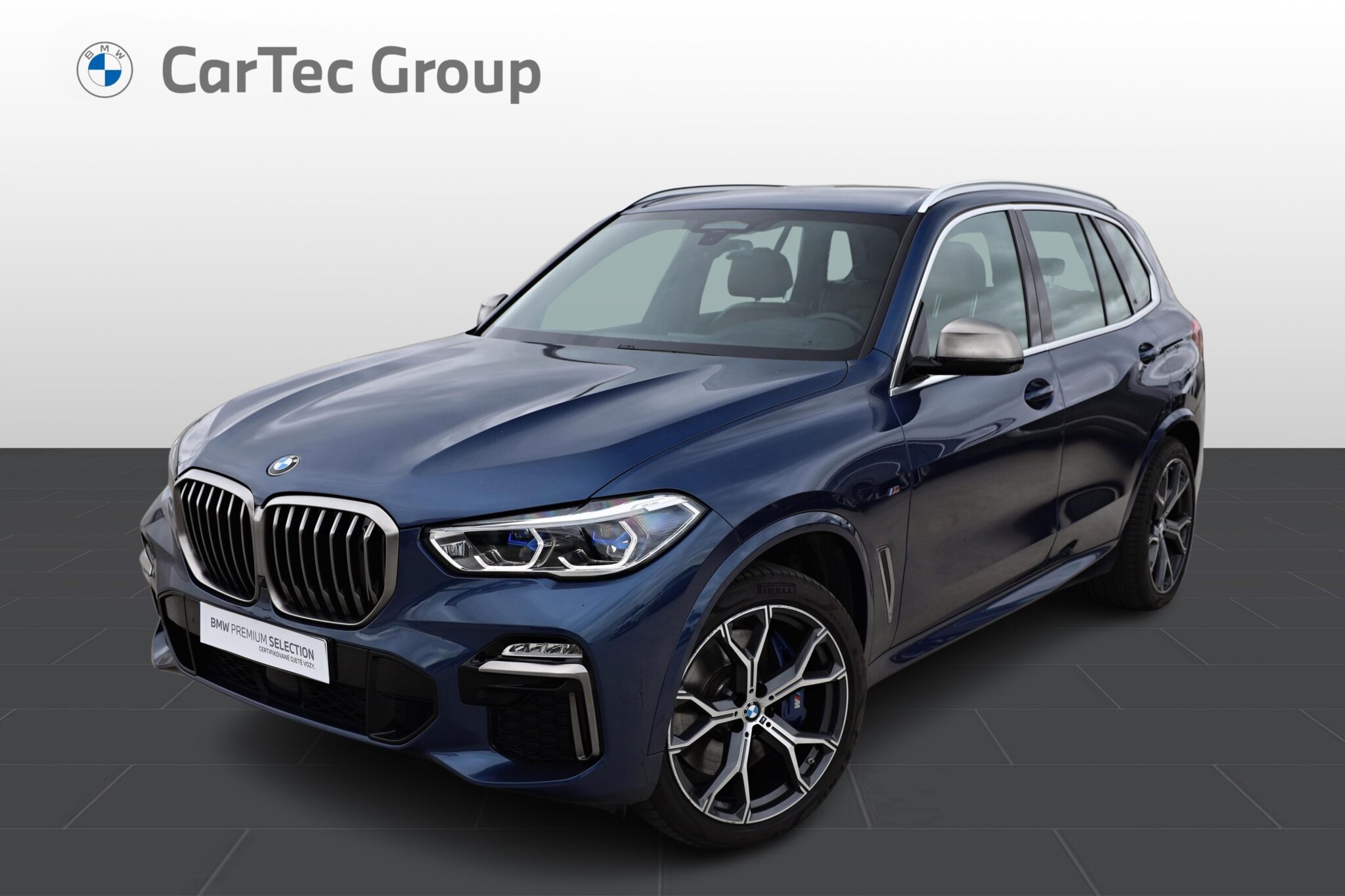 BMW X5 M50i