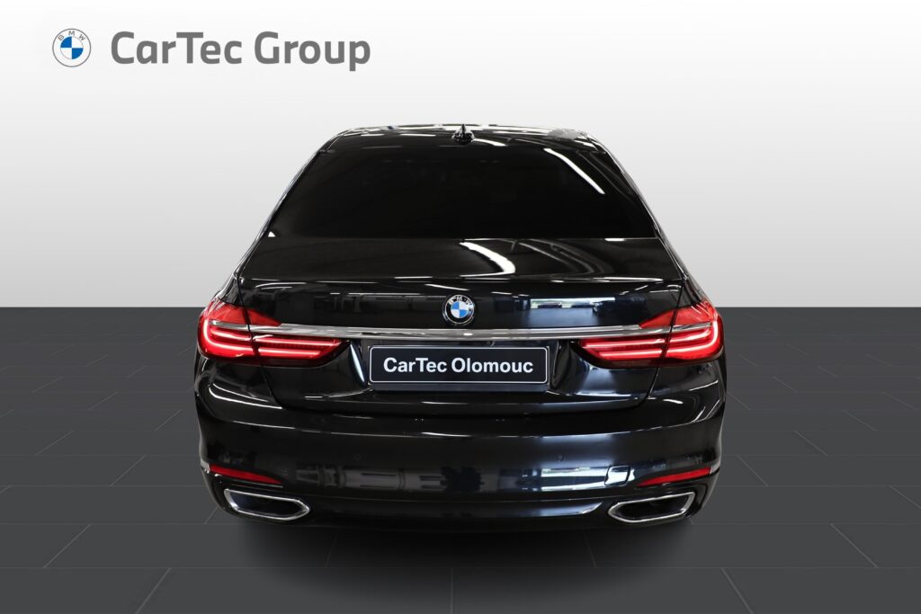 BMW 750Li xDrive