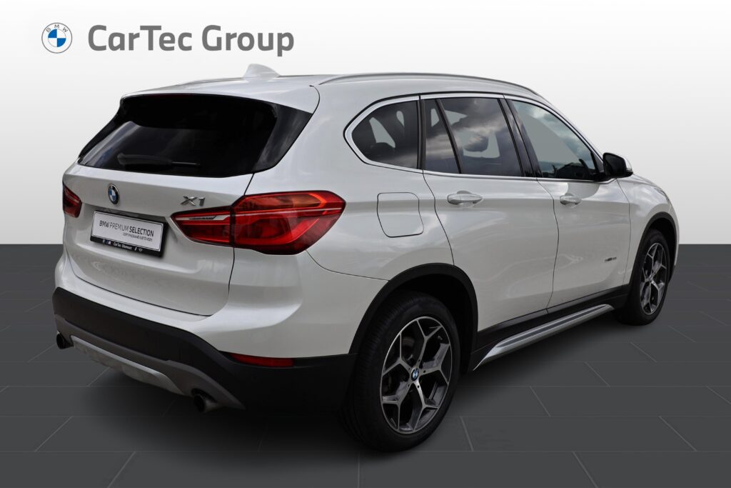 BMW X1 sDrive20i