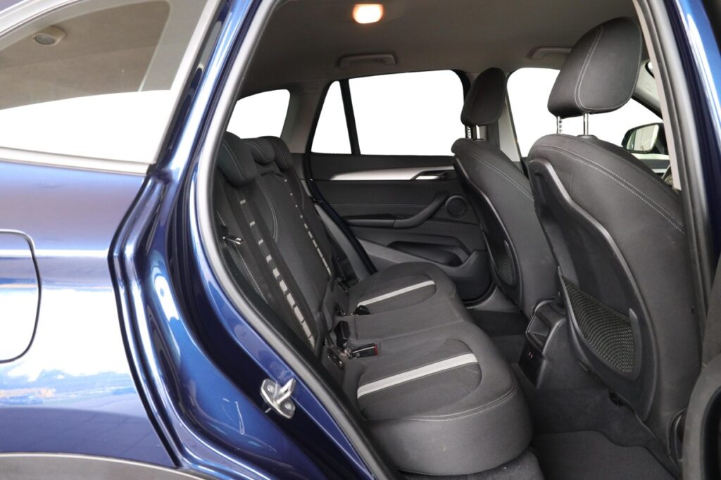 BMW X1 xDrive20i